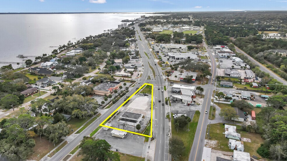 More Photos Of 1220 S Washington Ave, Titusville Convenience Store For Sale
