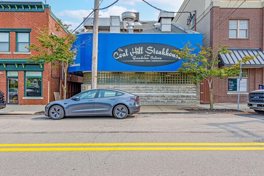 Primary Photo Of 1212 Grandview Ave, Pittsburgh Restaurant For Sale