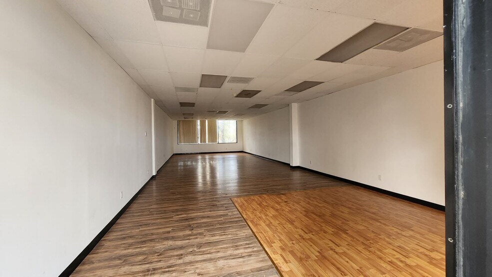 More Photos Of 4505 Allstate Dr, Riverside Office Residential For Sale