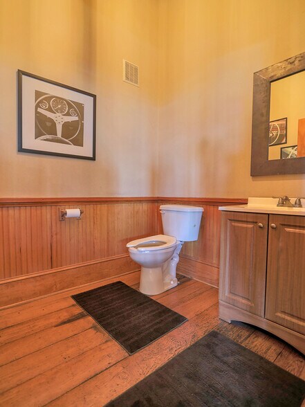 More Photos Of 20575 Coastal Hwy, Rehoboth Beach Auto Dealership For Sale