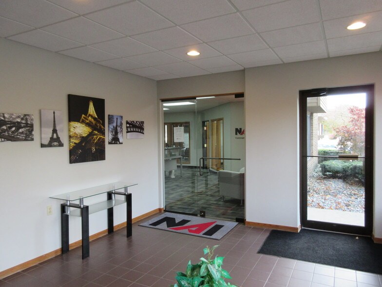 More Photos Of 1803 Whites Rd, Kalamazoo Office For Lease