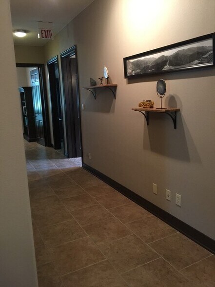 More Photos Of 15303 Huebner Rd, San Antonio Office For Lease