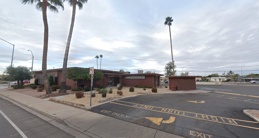 Primary Photo Of 1158 E Main St, Mesa Bank For Lease