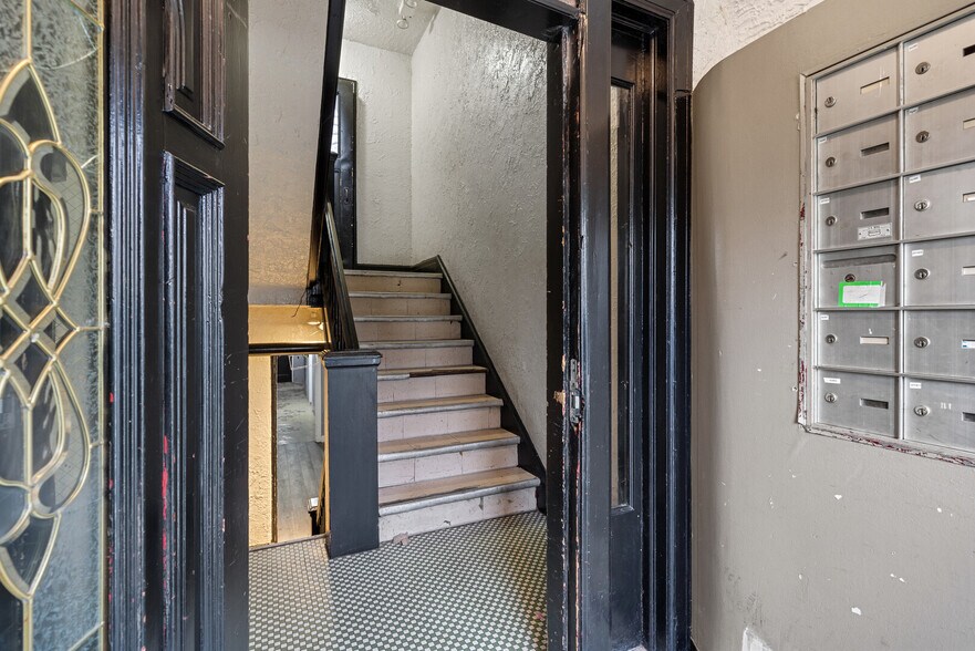 More Photos Of 1055 Philip St, Detroit Apartments For Sale