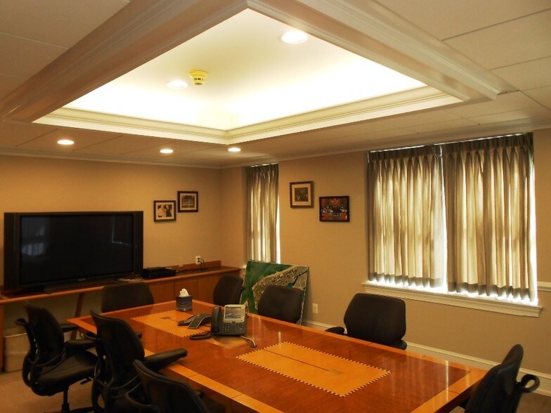 More Photos Of 17 S Presbyterian Ave, Atlantic City Office For Lease