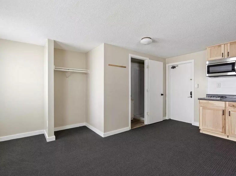 More Photos Of 107 Minnesota Ave E, Walker Apartments For Sale