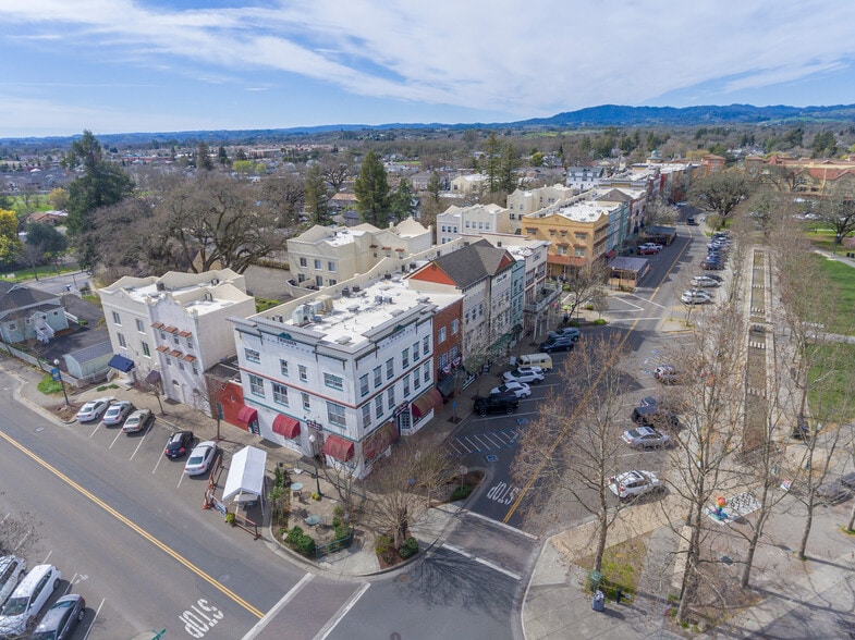 More Photos Of 148 Johnson St, Windsor General Retail For Sale