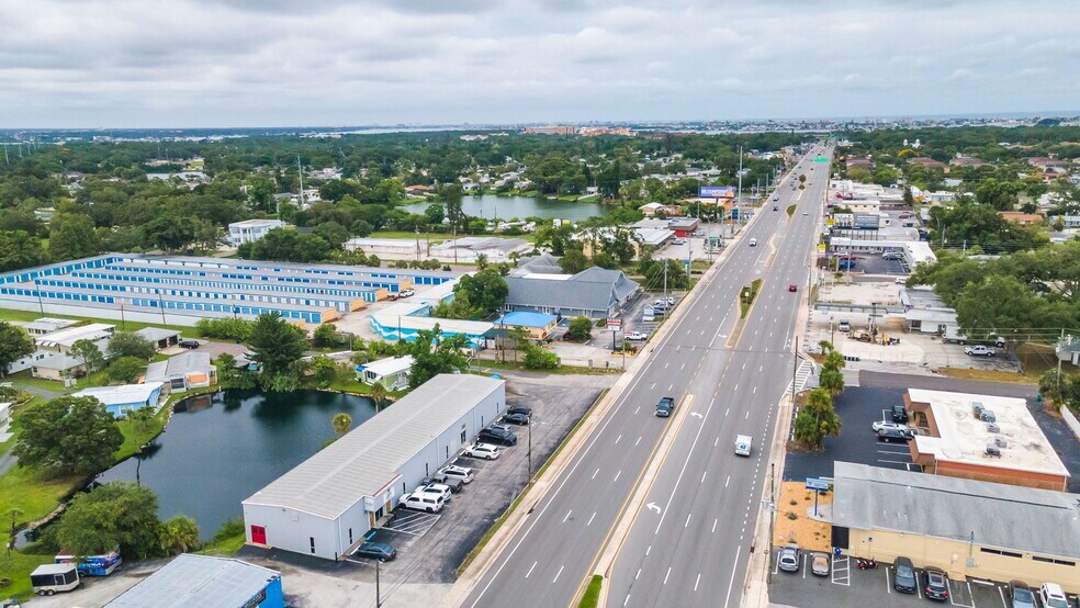 More Photos Of 6581 Seminole Blvd, Seminole Mixed Retail For Sale