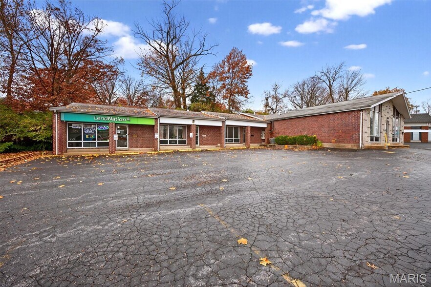 Primary Photo Of 9554-9560 Page Ave, Overland General Retail For Sale