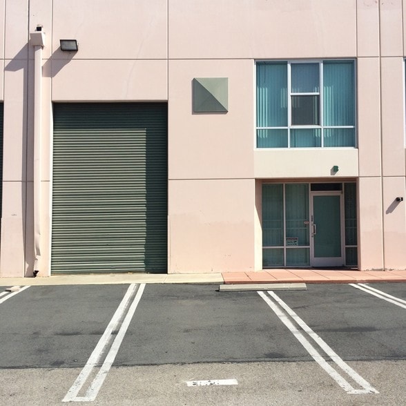 More Photos Of 12335 Denholm Dr, El Monte Warehouse For Lease