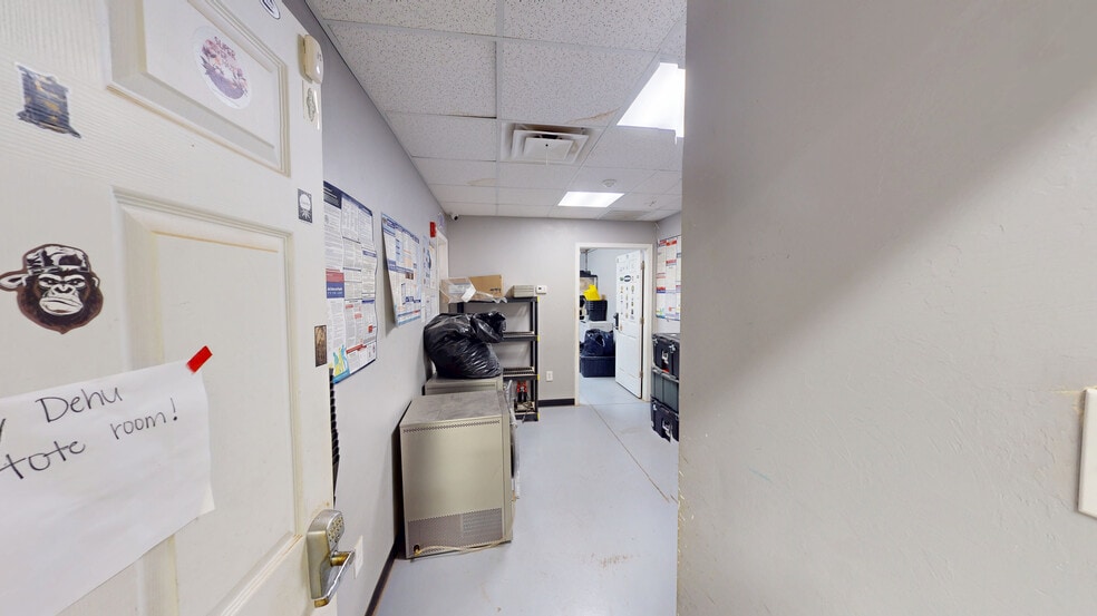 More Photos Of 12770 County Road 3580, Ada Sports And Entertainment For Sale