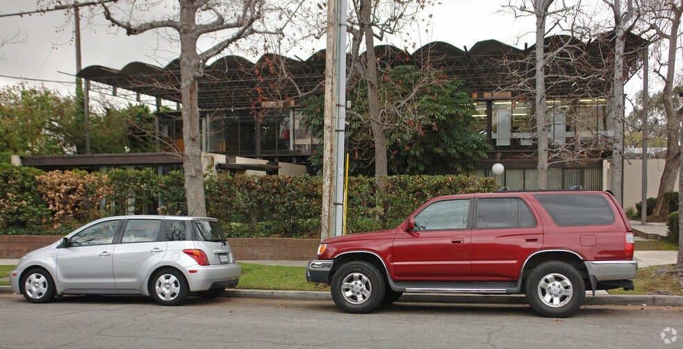 More Photos Of 1414 S Fair Oaks Ave, South Pasadena Loft Creative Space For Lease