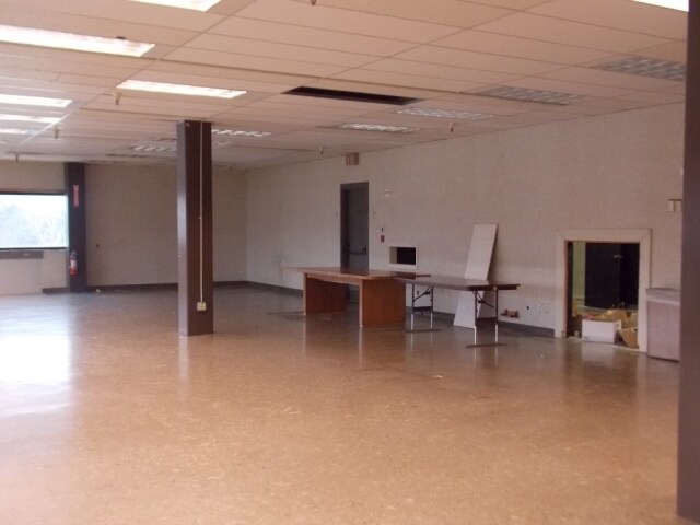 More Photos Of 320 E Methvin St, Longview Office For Lease