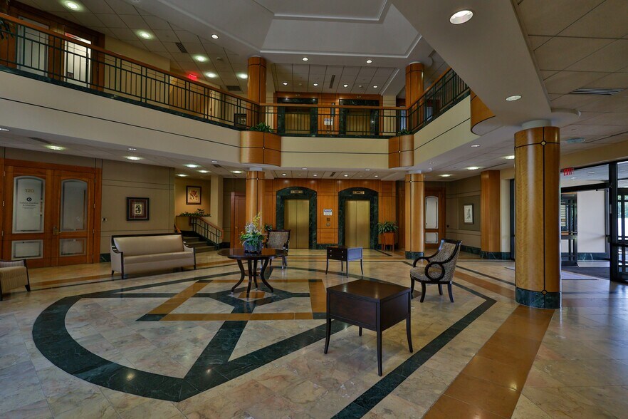 More Photos Of 1525 Valley Center Pky, Bethlehem Unknown For Lease