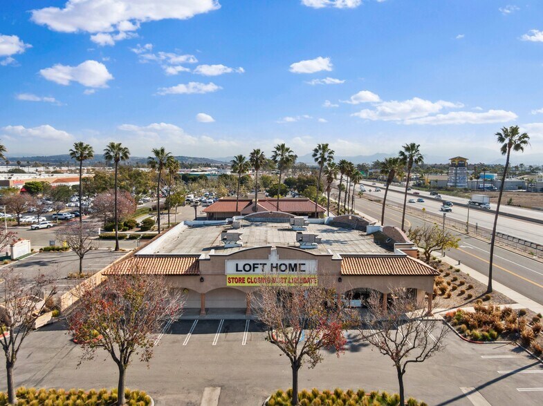 More Photos Of 2801 Paseo Mercado, Oxnard Freestanding For Sale