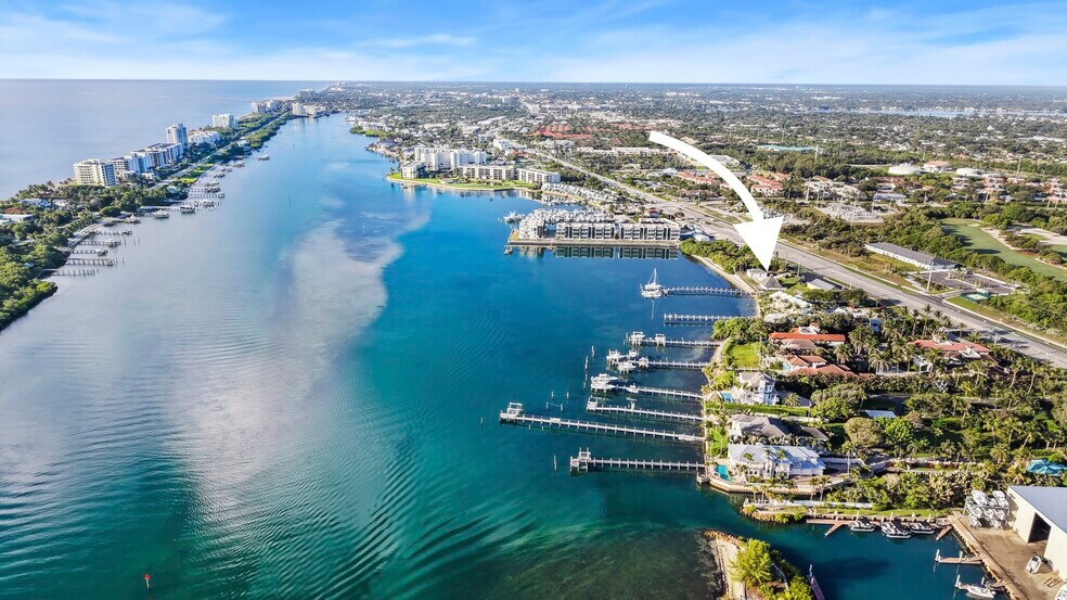 More Photos Of 18947 SE Federal Hwy, Jupiter Freestanding For Sale