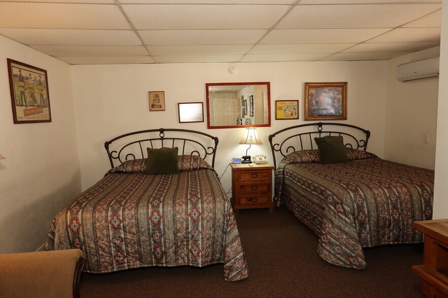 More Photos Of 410 Fremont St, Tombstone Hotel For Sale