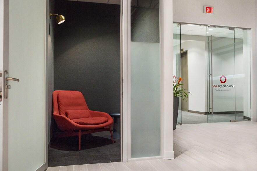 More Photos Of 75 Port City Lndg, Mount Pleasant Office For Lease