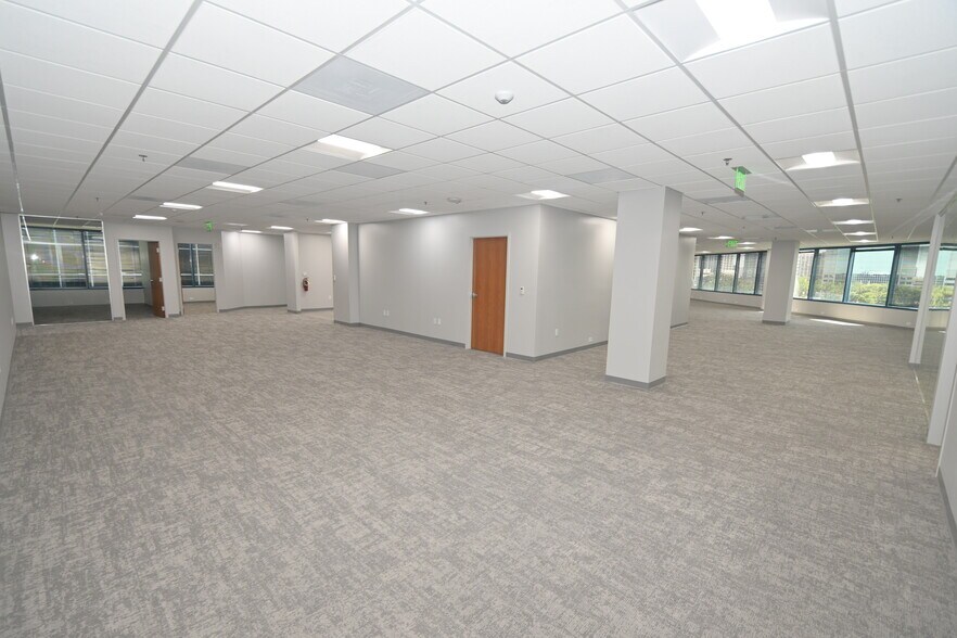 More Photos Of 225 E Robinson St, Orlando Office Residential For Lease