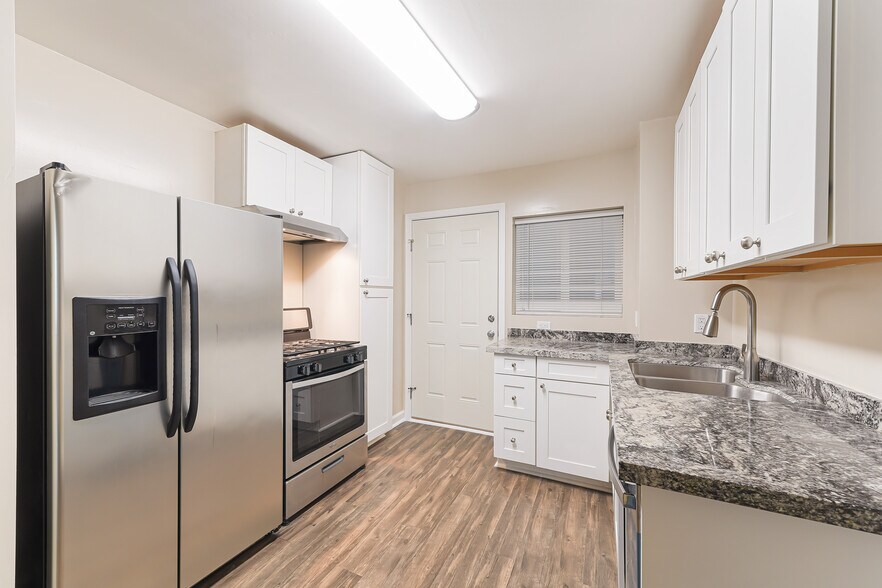 More Photos Of 5947-5949 Geary Blvd, San Francisco Apartments For Sale