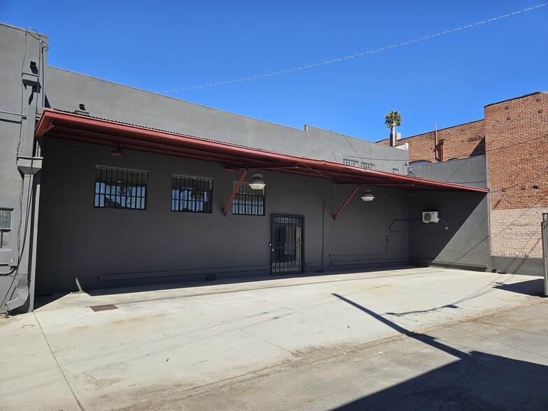 More Photos Of 1014 Vine St, Los Angeles Movie Radio TVStudio For Sale