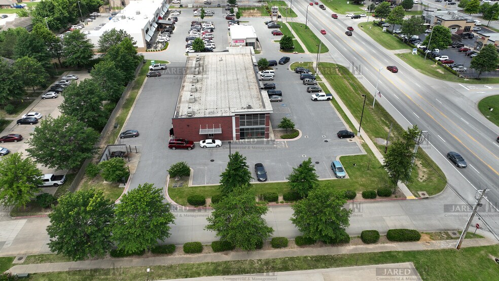 More Photos Of 3200 E US-412 Hwy, Siloam Springs Storefront Retail Office For Lease