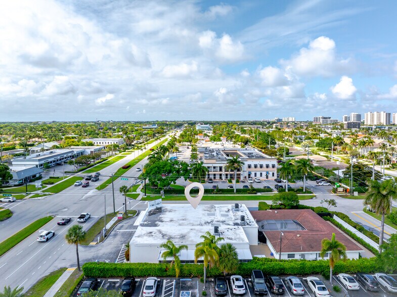 More Photos Of 3198 N Federal Hwy, Boca Raton Storefront Retail Office For Lease