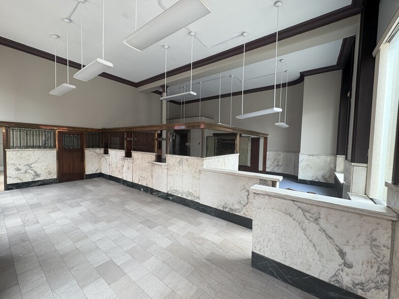 More Photos Of 500 Main St, Brookville Storefront Retail Residential For Lease