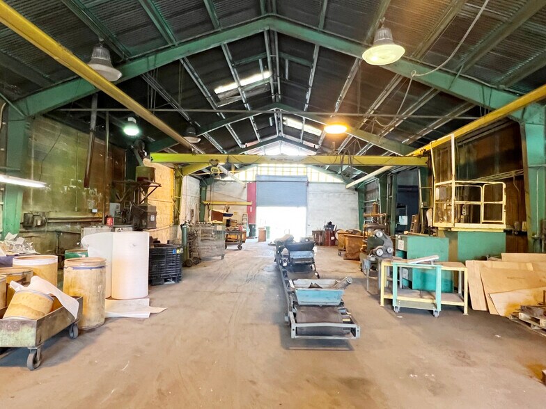 More Photos Of 1200 Chesley Ave, Richmond Warehouse For Sale