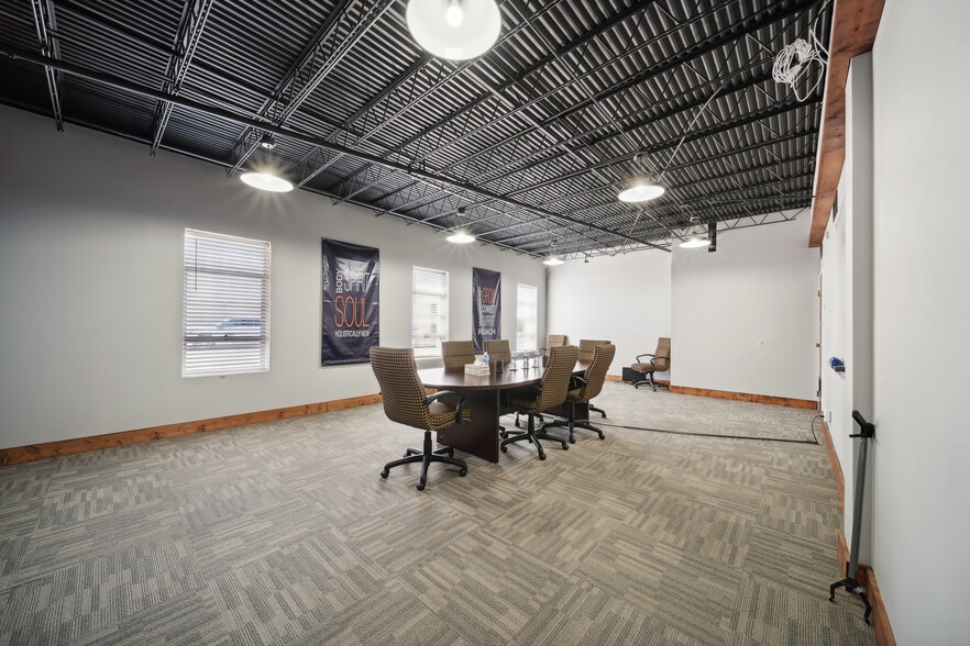 More Photos Of 1203 S Columbia Ave, Tulsa Religious Facility For Sale