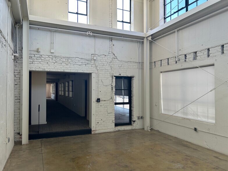 More Photos Of 2002 E 6th St, Tulsa Loft Creative Space For Sale