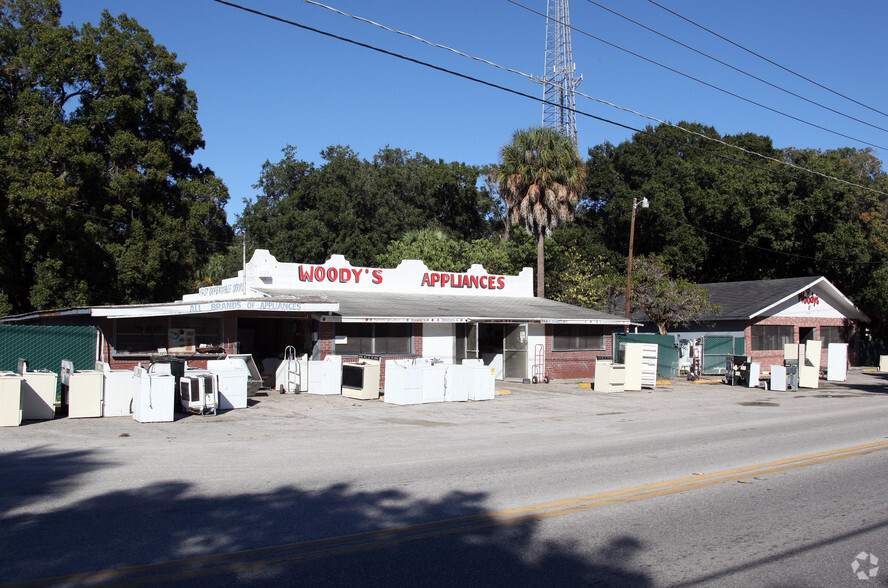 Primary Photo Of 7604 Broadway Ave, Tampa Freestanding For Sale