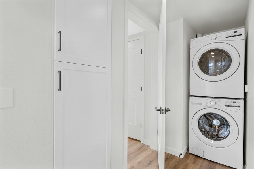 More Photos Of 3943 Oregon St, San Diego Apartments For Sale