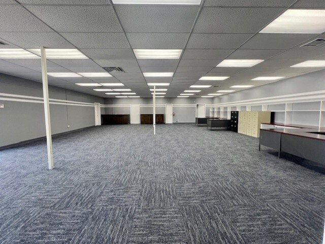 More Photos Of 1500 Louisville Ave, Monroe Office For Sale