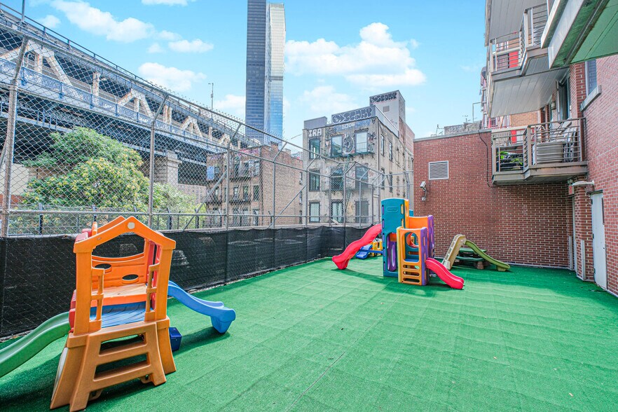 More Photos Of 44-46 Market St, New York Multifamily For Sale