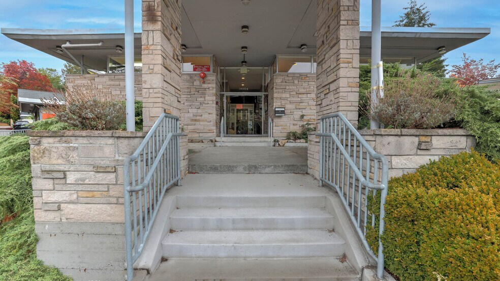 More Photos Of 18504 Bothell Way NE, Bothell Medical For Lease