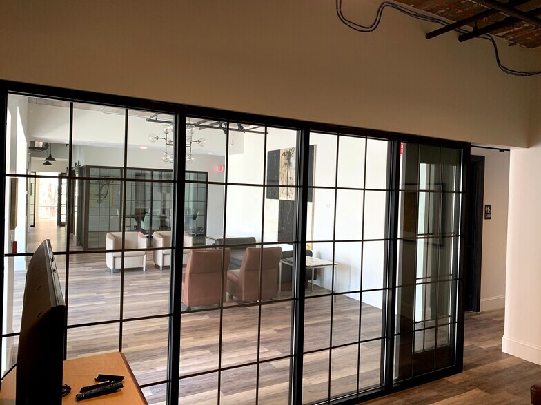 More Photos Of 1720-1740 Oak Ave, Evanston Multifamily For Sale