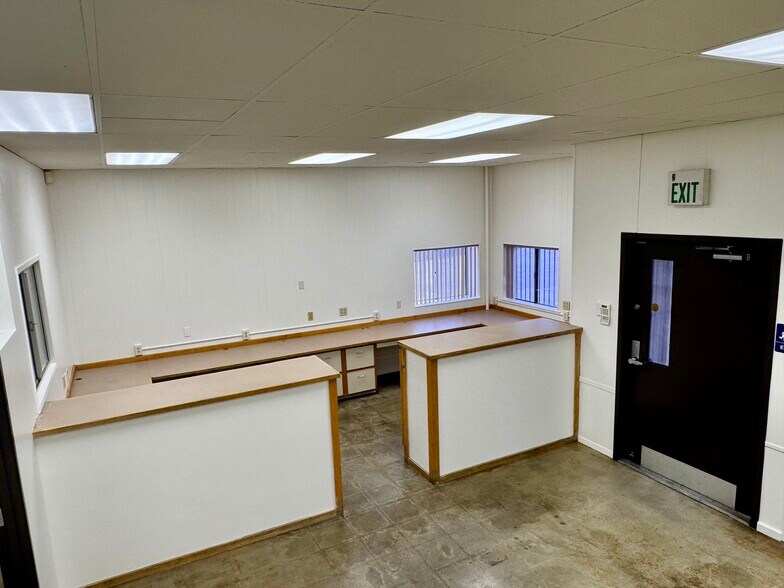 More Photos Of 3881 Van Buren Blvd, Riverside Freestanding For Lease