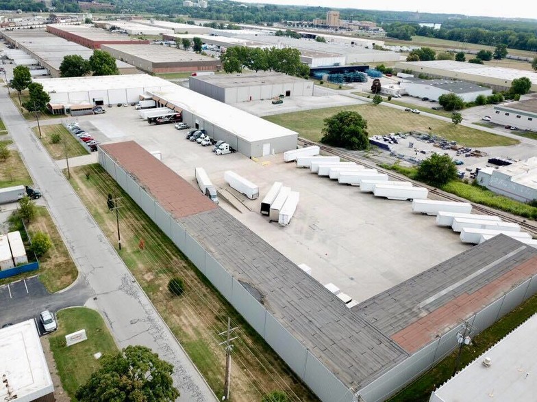 More Photos Of 1445 Taney St, North Kansas City Warehouse For Lease
