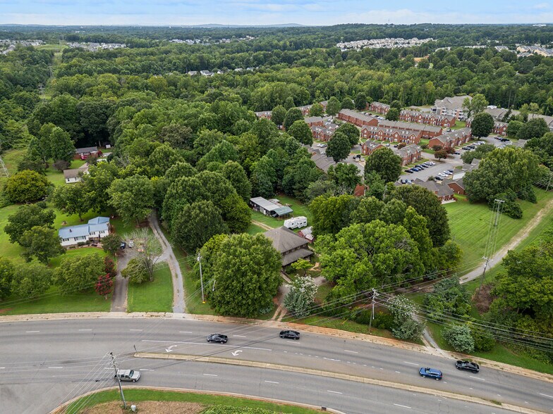 More Photos Of 1820 Hoffman Rd, Gastonia General Retail For Sale