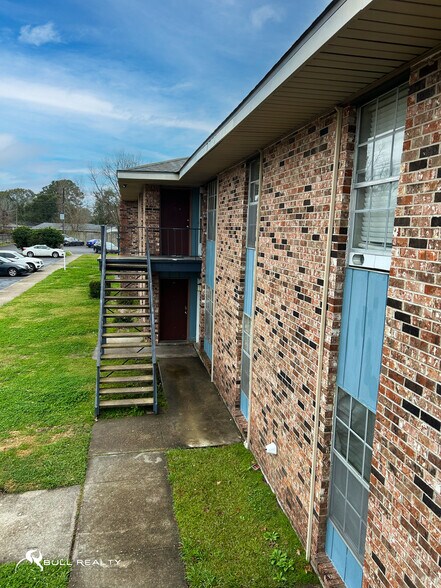 More Photos Of 317 Guilbeau Rd, Lafayette Apartments For Sale