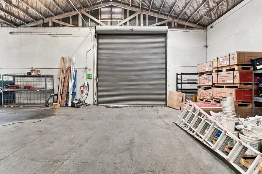 More Photos Of 2205 Rice Ave, West Sacramento Warehouse For Sale
