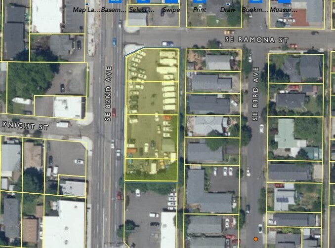 More Photos Of 5826 SE 82nd Ave, Portland Auto Dealership For Sale