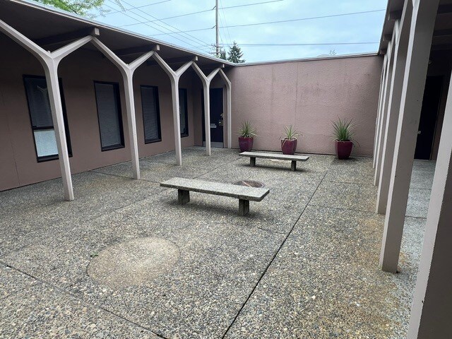 More Photos Of 4515 SW Corbett Ave, Portland Office For Lease