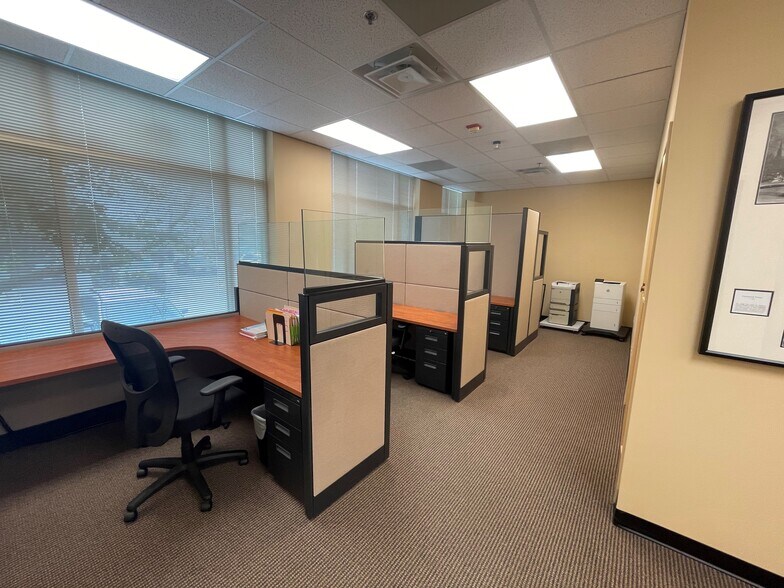 More Photos Of 913 Ridgebrook Rd, Sparks Medical For Sale