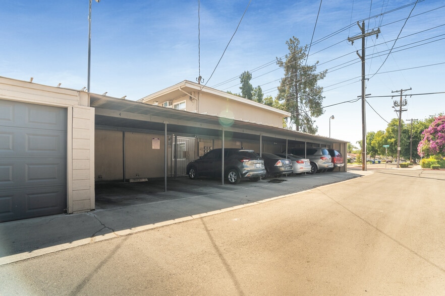 More Photos Of 1312-1322 Bulldog Ln, Fresno Apartments For Sale