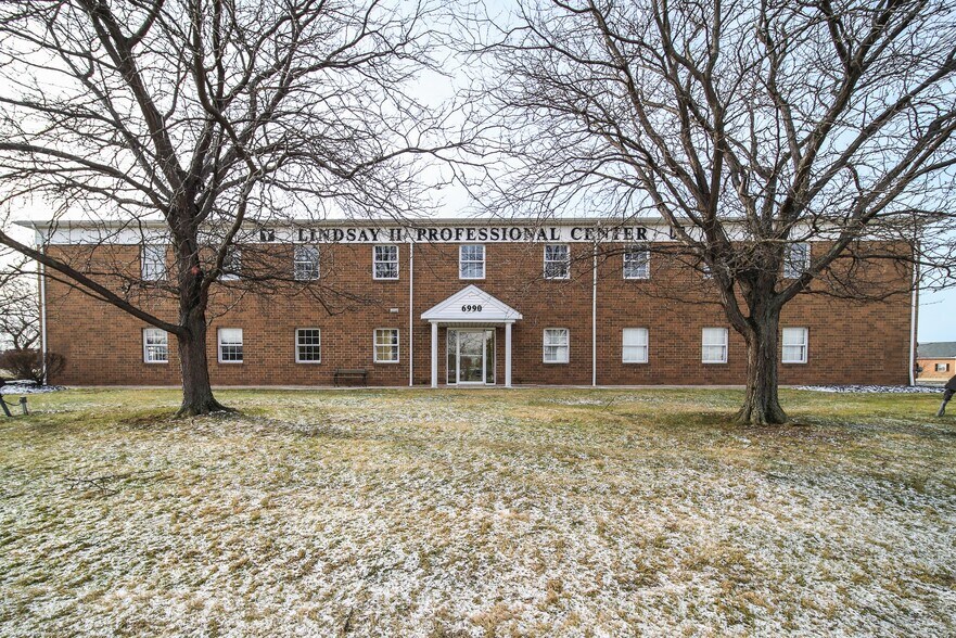 More Photos Of 6990 Lindsay Dr, Mentor Medical For Sale