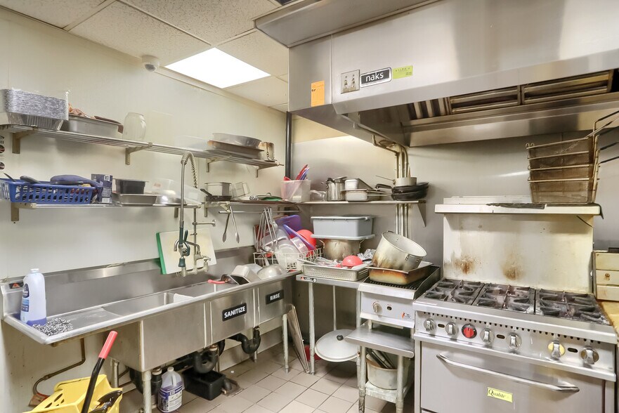 More Photos Of 7365 Denniston Ave, Pittsburgh General Retail For Sale