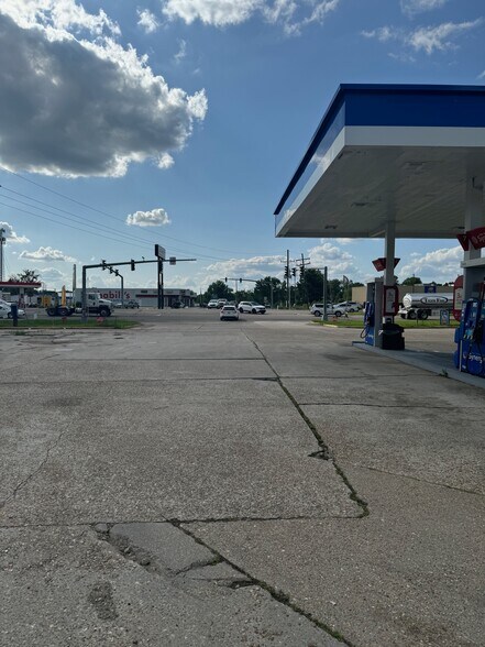 More Photos Of 13496 Highway 73, Geismar Fast Food For Sale