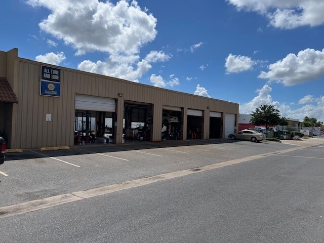 More Photos Of 310 E Pecan Blvd, McAllen Storefront For Lease